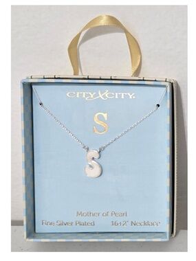 New City By City Jewelry Necklace Silver Chain 3D Mother Of Pearl Letter S NWT
